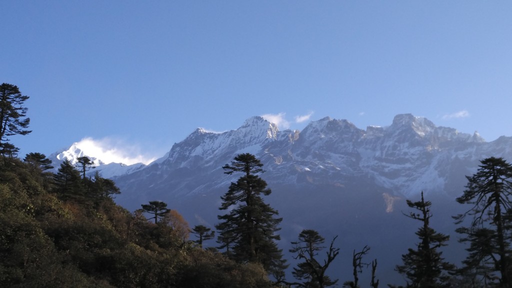 On the way to Goechala trek