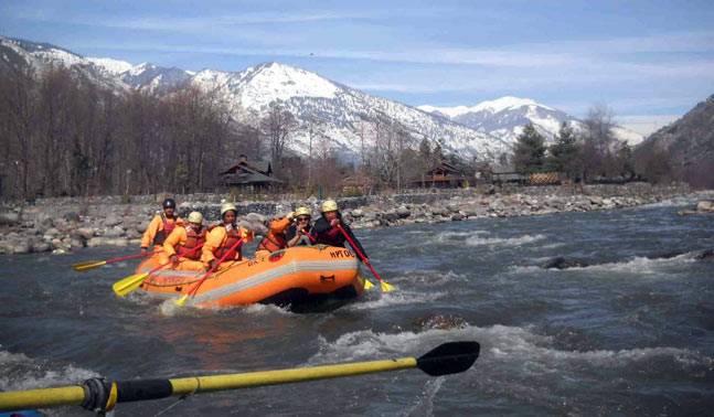 river rafting in Kullu