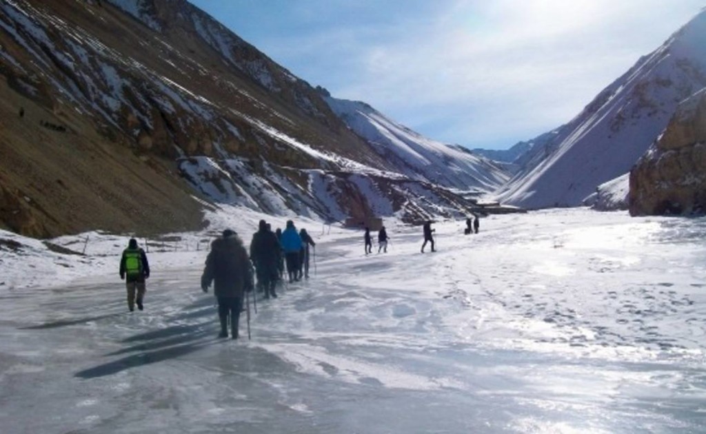 chadar trek leh ladakh