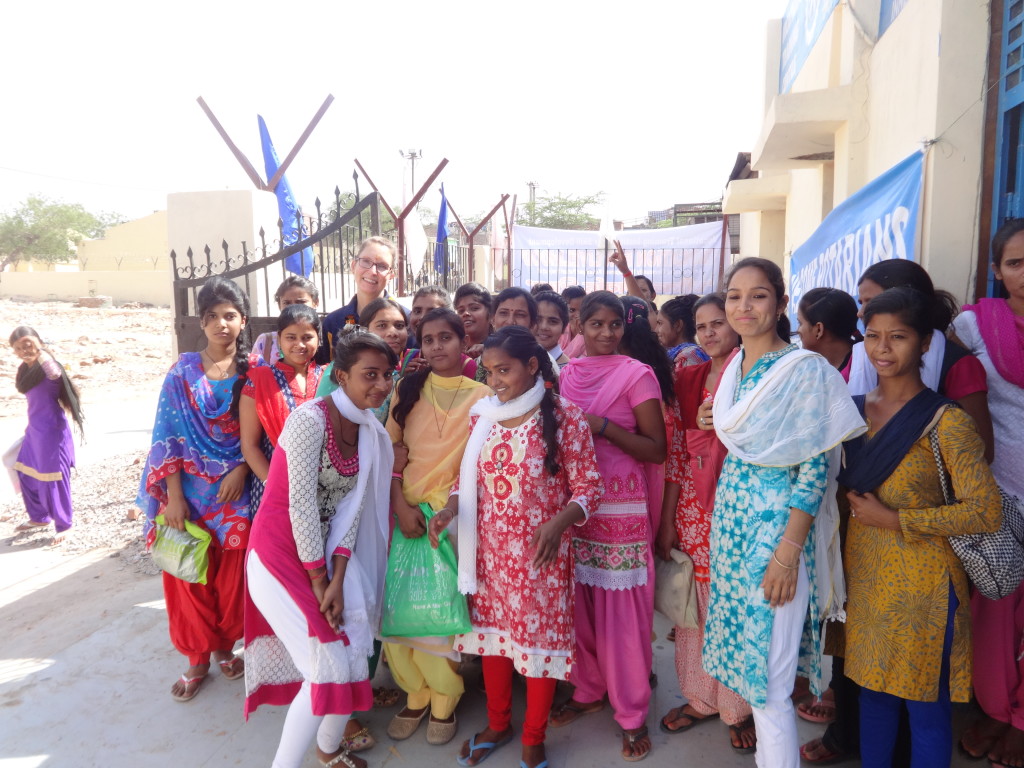 jolene with vocational students in rotary polio tour