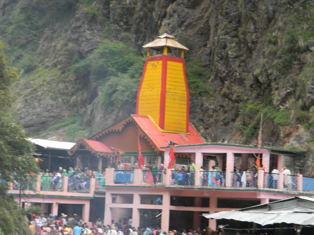 view of Yamunotri Temple