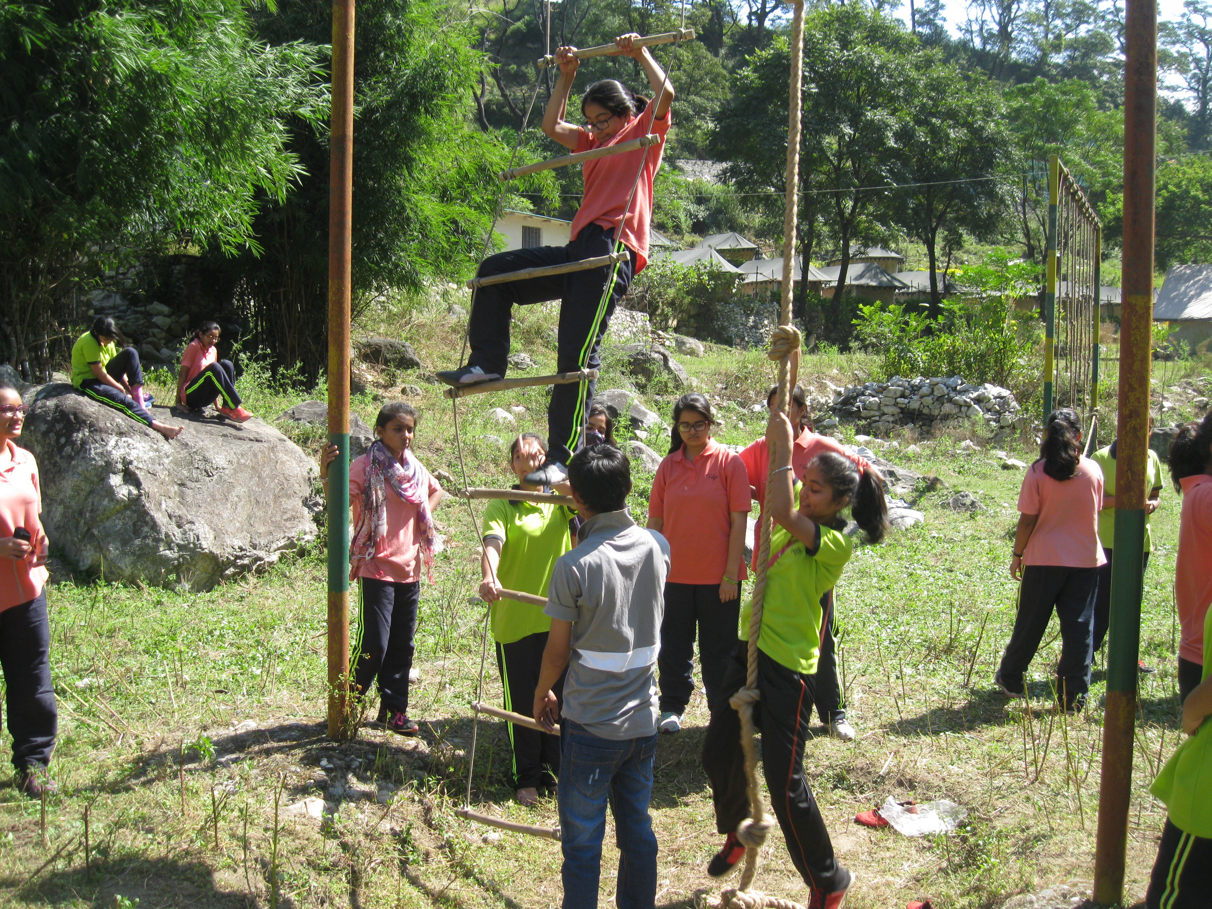 students in adventure camp uttarkashi