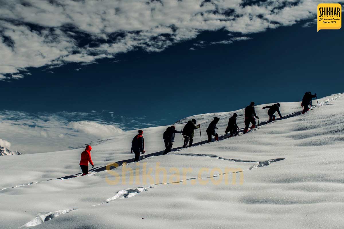 Dayara Bugyal Winter Treks