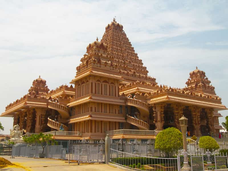 Chattarpur Temple South Delhi