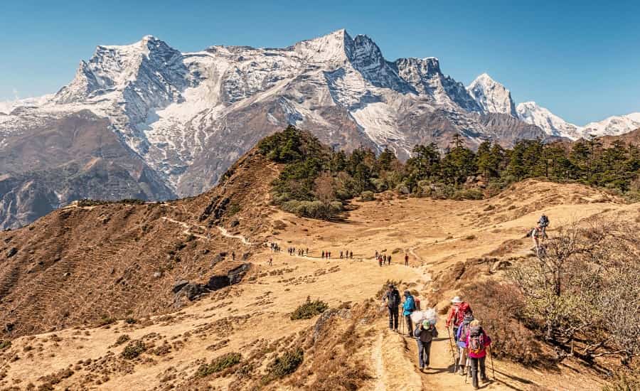 Nepal Trekking Guide