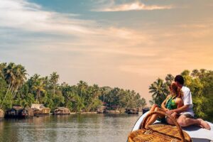 Luxurious Honeymoon In Kerala