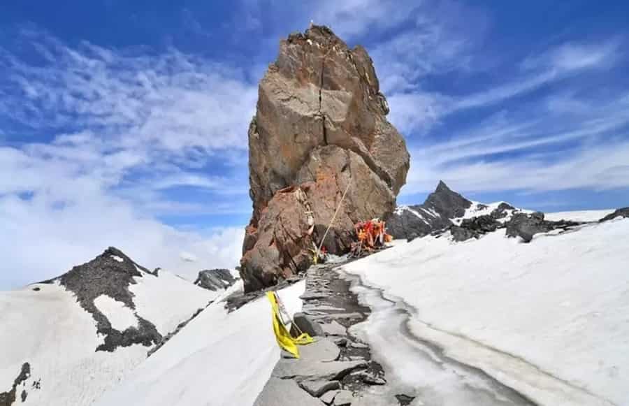 Kinnaur Kailash Circuit Trek