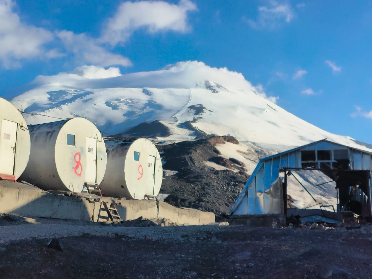 mount elbrus base camp