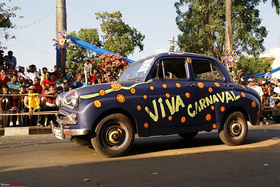 Designed car in Dance in Viva Carnival Goa