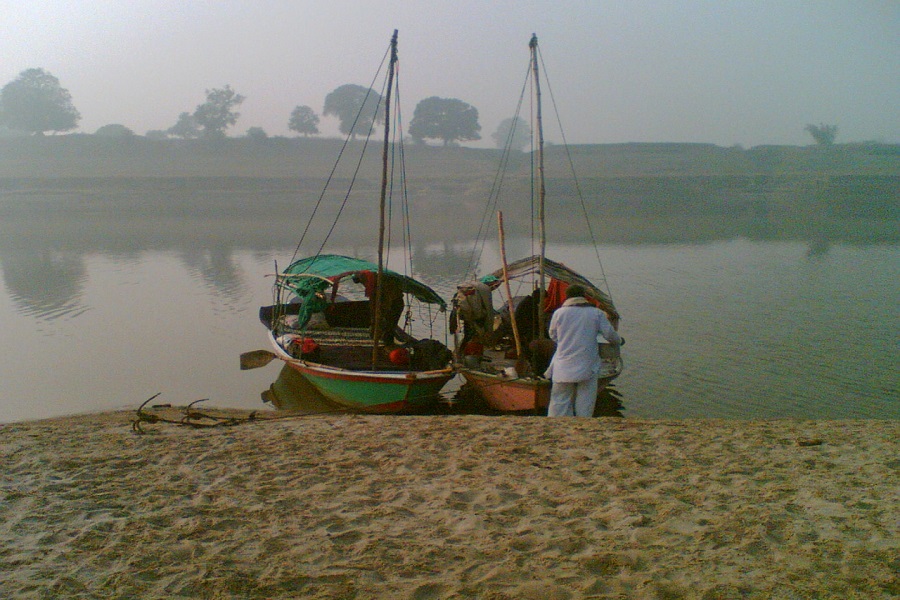 Sailing Down the Ganges