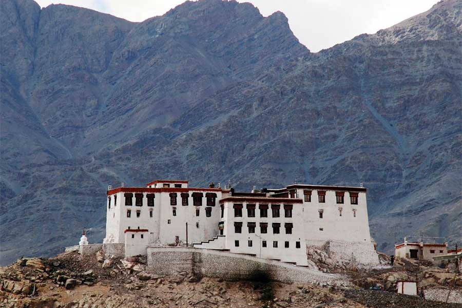 Amazing Ladakh Tour Package