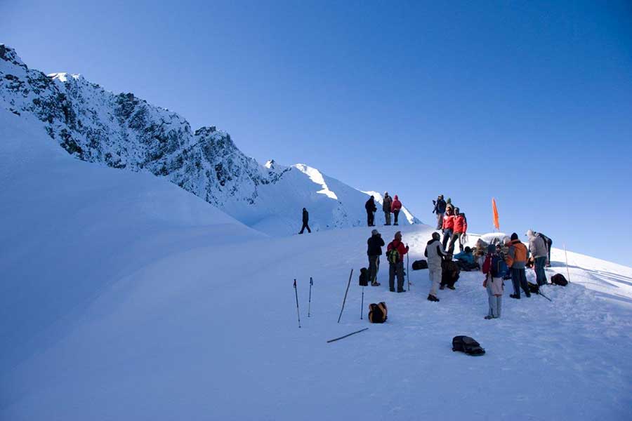 Roopkund Trek (4900 M)