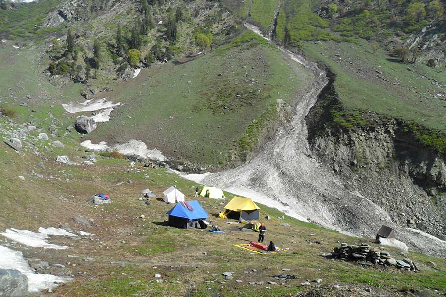 Beas Kund Trek