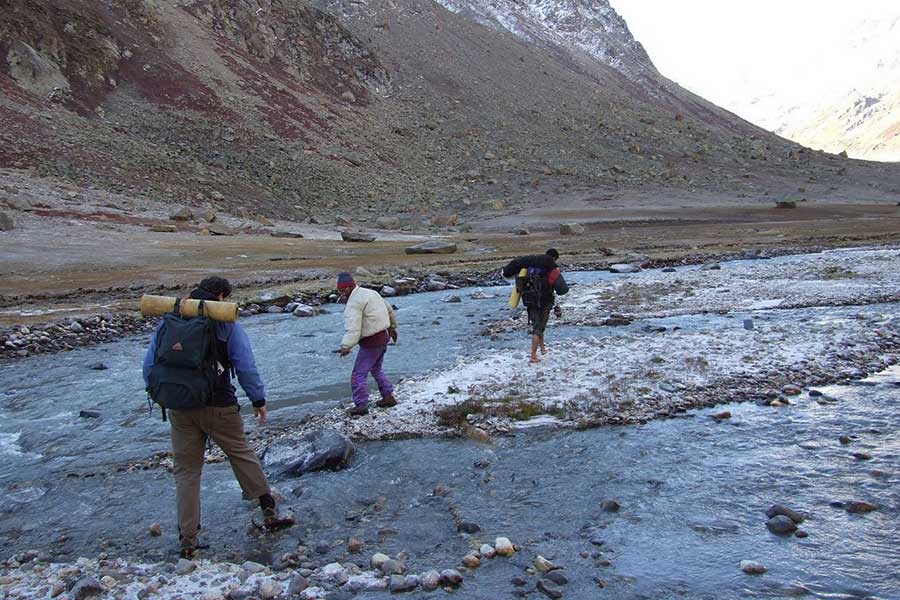 Hampta Pass Trek (4,287M)