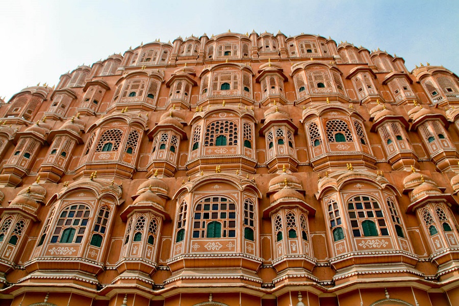 Classical Rajasthan with Taj and Mumbai