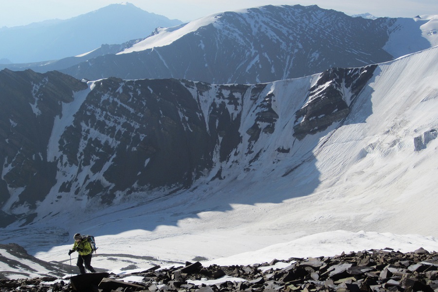 Mt. Kang Yaste & Stok Kangri Expedition (6400 M, 6153M) Mount Stok Kangri peak is temporarily closed for trekking and climbing from 2020 by related government authorities