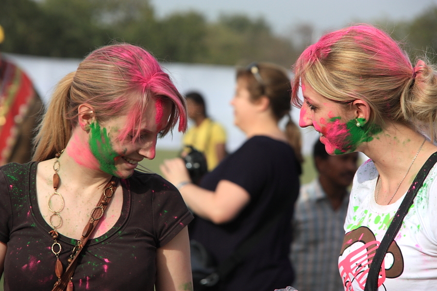 Celebrate Holi in Jaipur 2025