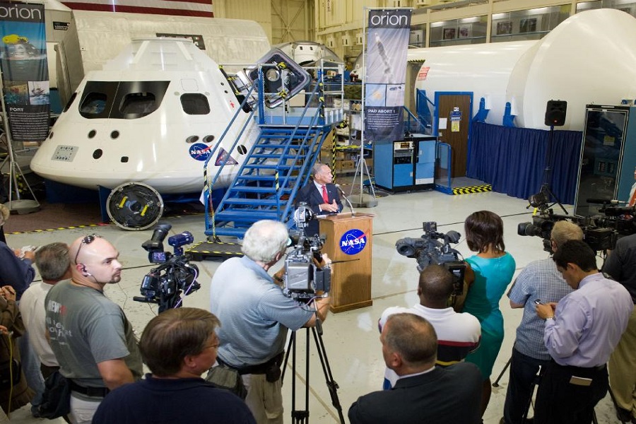 Educational Tour Program U. S. Space and Rocket Centre Orlando