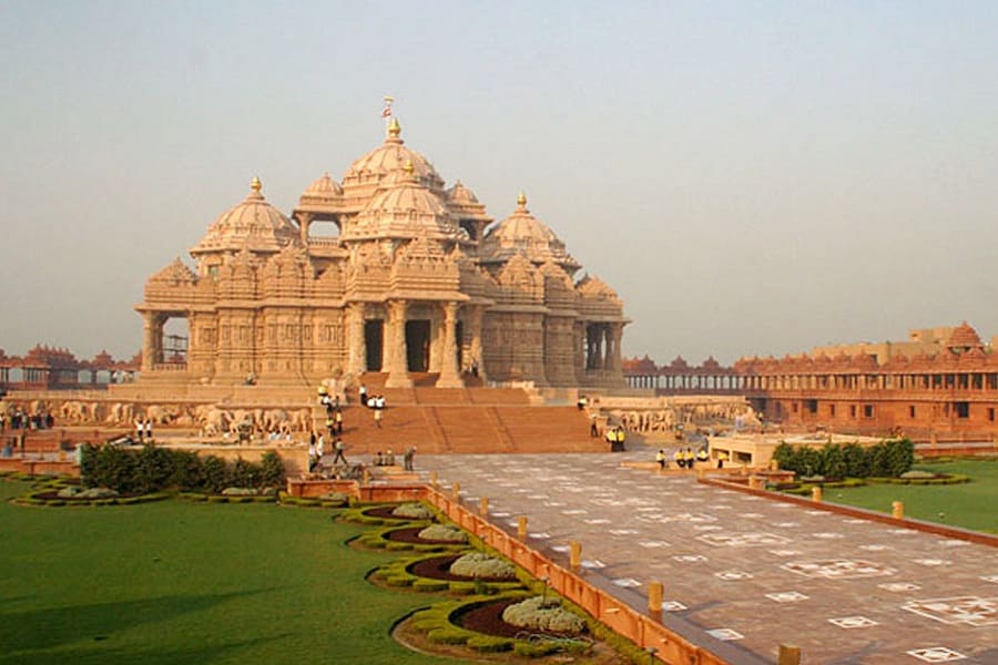 Dwarka Somnath Tour Package with Gir National Park