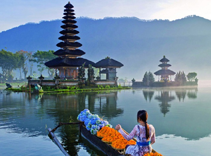 indonesia tour package from malaysia