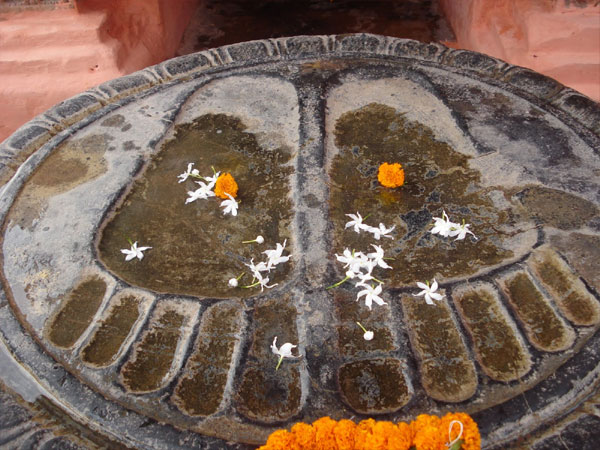 Foot Steps of Buddha