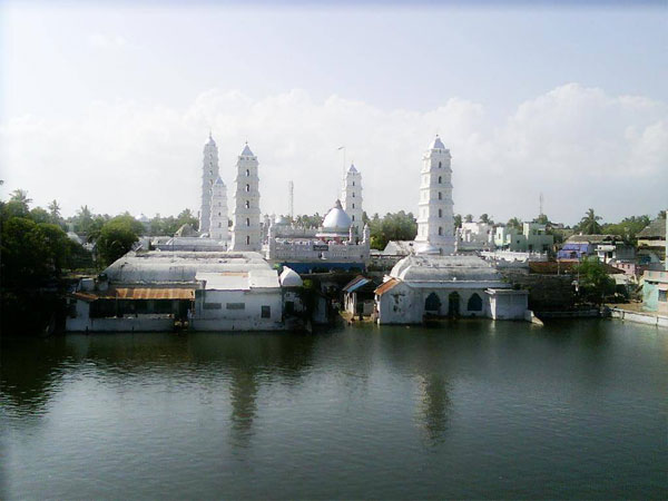 Mosque and Dargah Tour